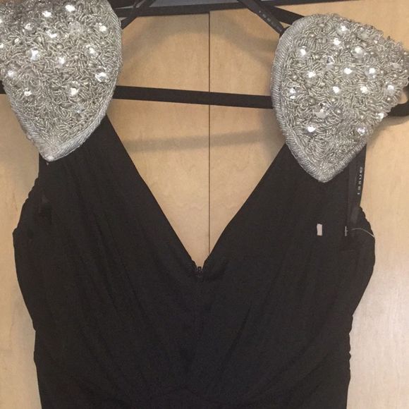 Issue New York Embellished Shoulder Holiday Dress - Picture 10 of 15